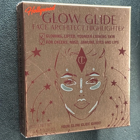 Charlotte Tilbury Hollywood Glow Glide Face Architect Highlighter in Gilded Glow - Picture 4 of 9